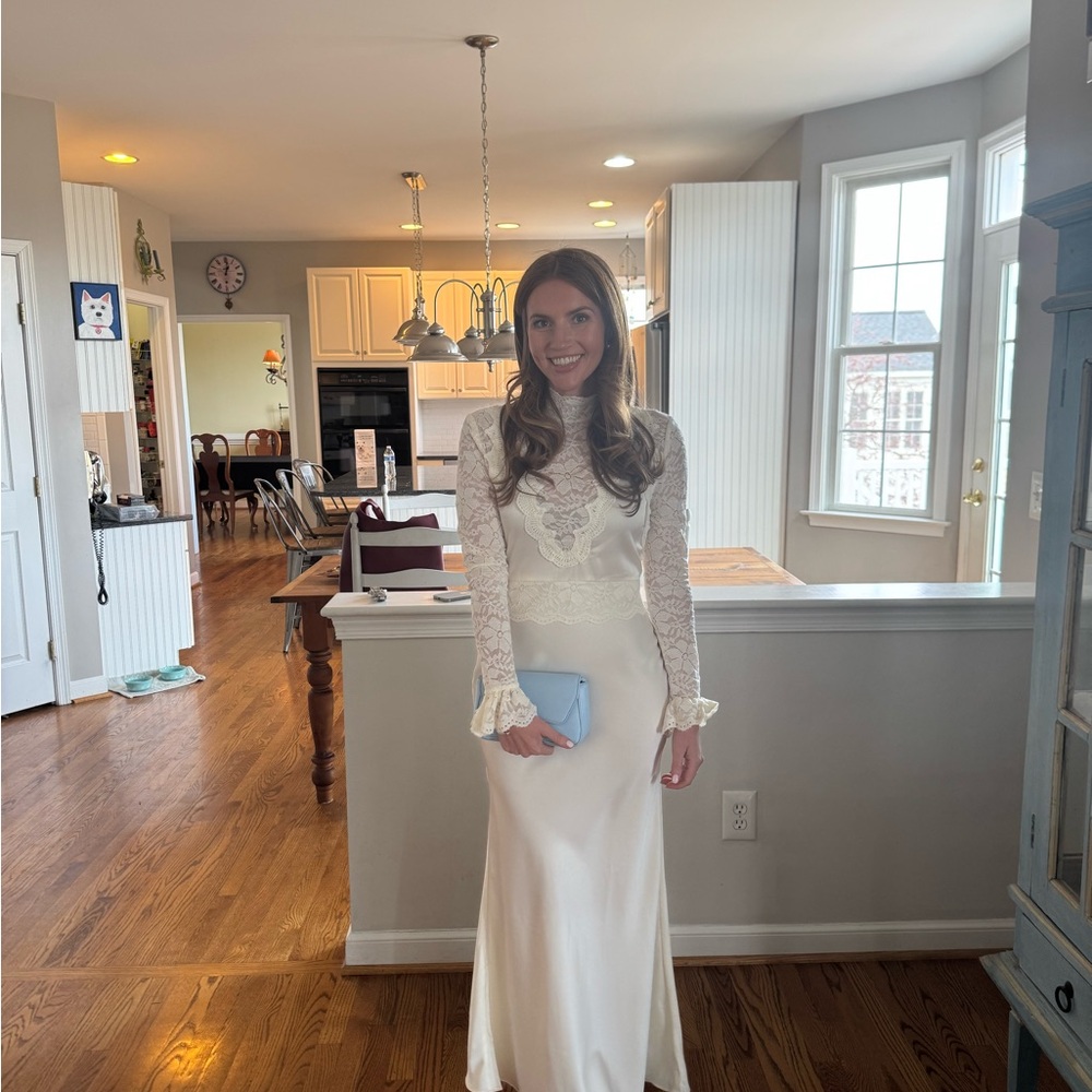 Elliatt Cream Long Sleeve Lace Dress - Picture 5 of 5